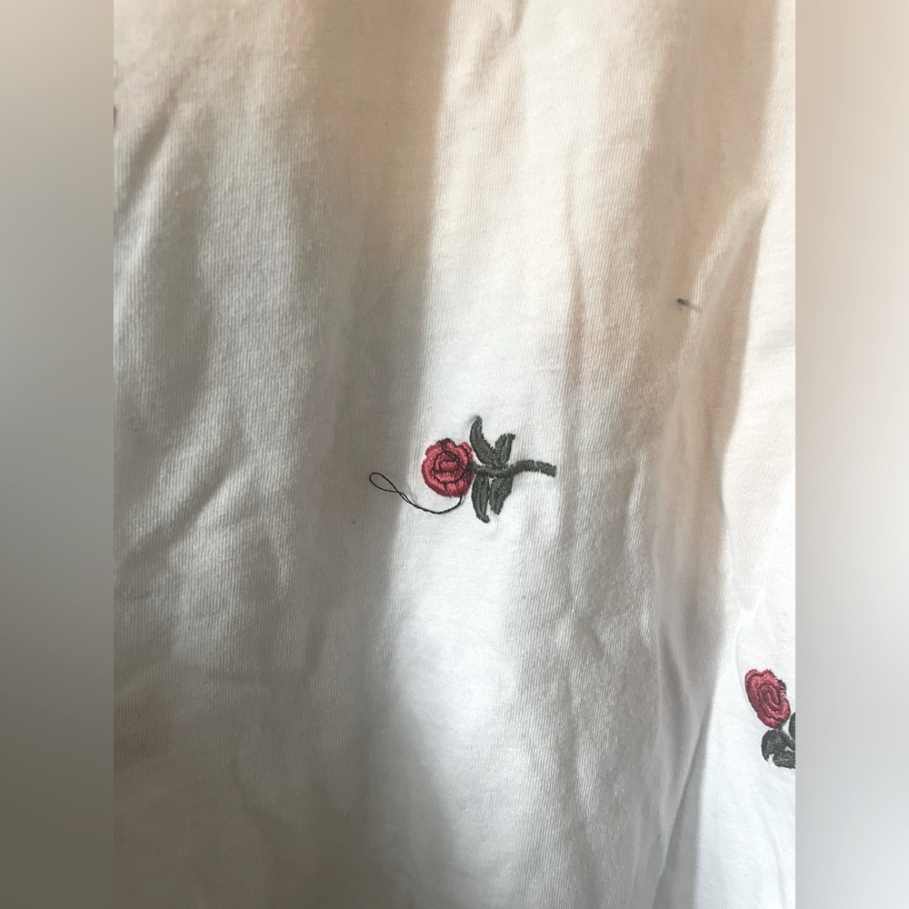 Men’s T-Shirt Roses - Picture 7 of 7